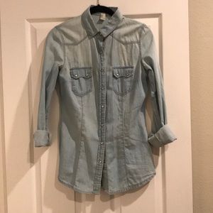 Lightweight distressed denim style shirt